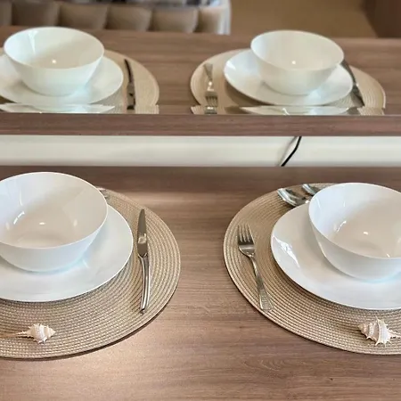 Sunshine Lägenhet Saints Constantine and Helena