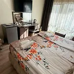 Sunshine Apartment
